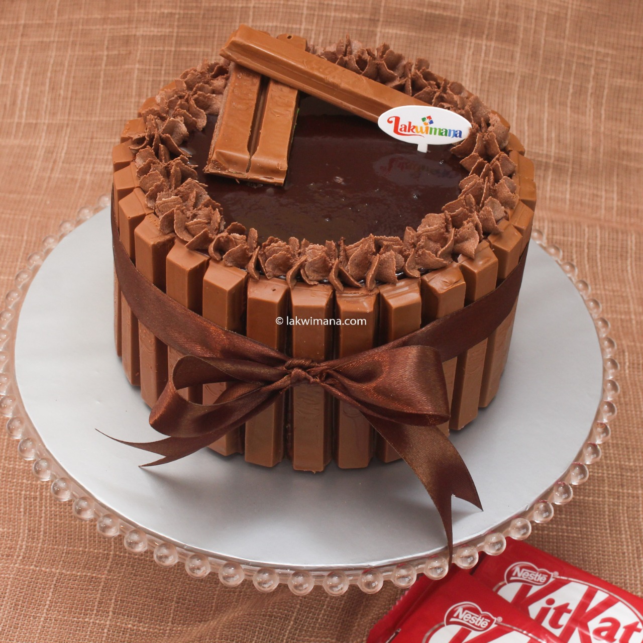 Kitkat Chocolate Cake Lakwimana